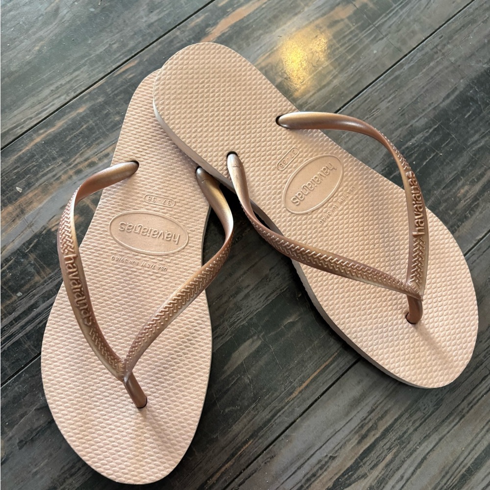 Havaianas Rose Gold Women’s Flip Flops - New